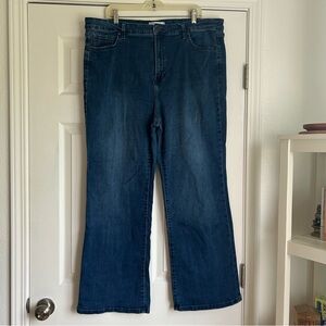 Lauren Conrad denim flare jeans size 20w